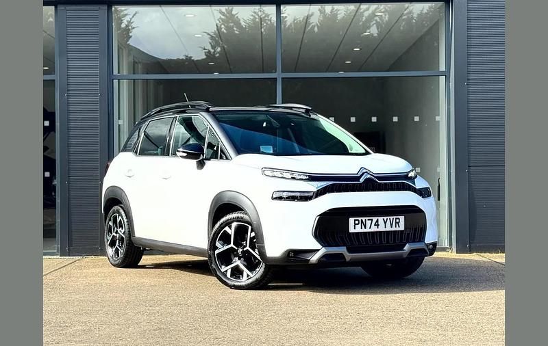 Used Citroën C3 Aircross PureTech 108 HP (79 kW) 2024 White SUV