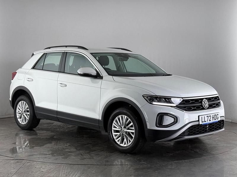 White Used 2022 VW T-Roc Life SUV | £17,600 (Good price) - Image 1/3