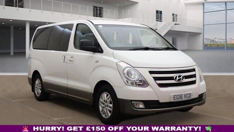 White Used 2016 Hyundai I800 SE MPV | £12,749 (Good price) - Image 1/4