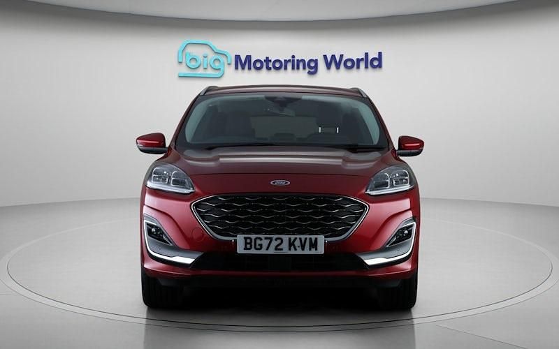 Used Ford Kuga Vignale 224 HP (164 kW) 2022 Red SUV