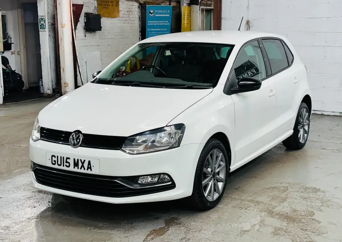 Used VW Polo Design 2015 White Hatchback