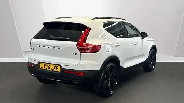 Used Volvo XC40 Plus 161 HP (118 kW) 2026 SUV