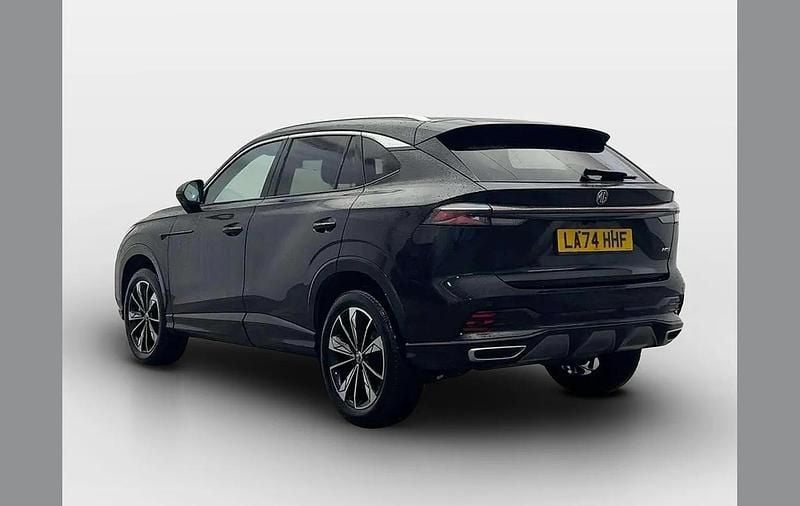 Usado MG HS Trophy 168 HP (123 kW) 2024 Preto SUV