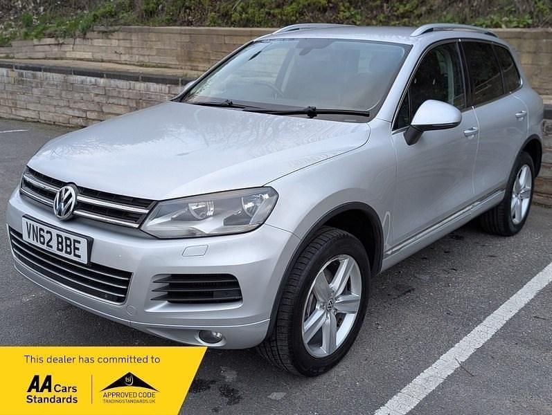 Silver Used 2012 VW Touareg SE SUV | £8,499 (A bit pricey) - Image 1/4