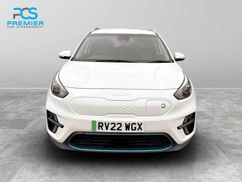 Used Kia Niro 150 kW (204 HP) 2022 White SUV