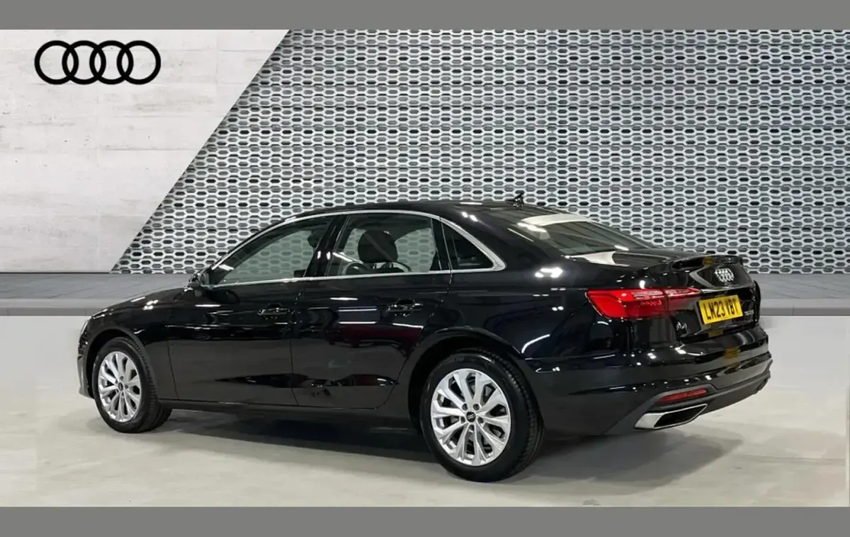 Used Audi A4 Comfort 150 HP (110 kW) 2023 Black Sedan