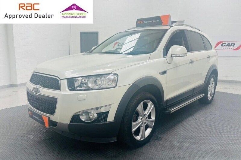 White Used 2012 Chevrolet Captiva LTZ SUV | £3,500 (Good price) - Image 1/1