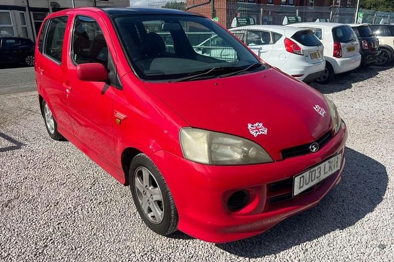 Red Used 2003 Daihatsu YRV MPV | £1,995 - Image 1/1