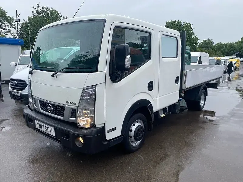 Used Nissan Cabstar 130 HP (95 kW) 2017 White Pickup