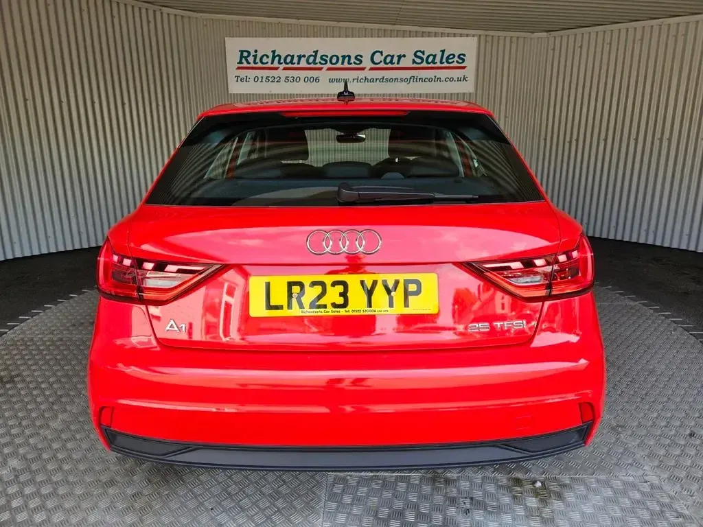 Used Audi A1 Sportback Business 95 HP (69 kW) 2023 Red Hatchback