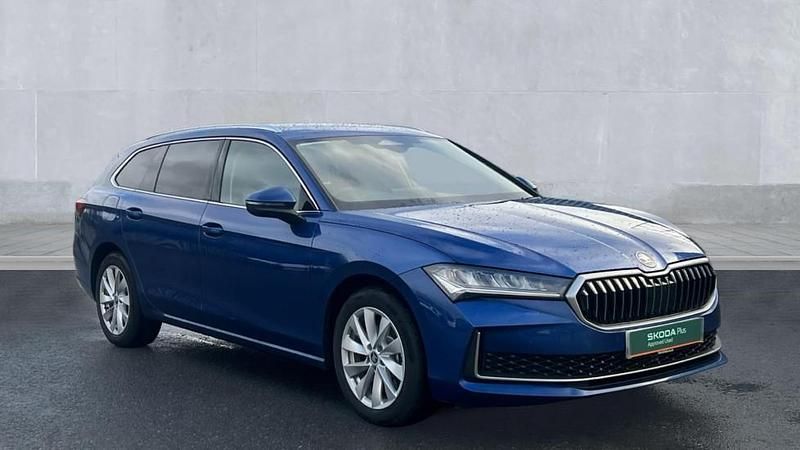 Metallic cobalt blue Used 2025 Skoda Superb SE Technology Estate | £37,480 - Image 1/4