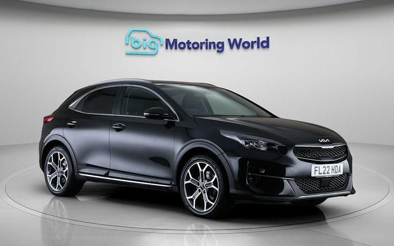 Usado Kia XCeed 160 HP (117 kW) 2022 Preto SUV