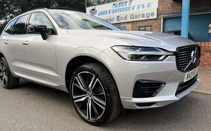 Used Volvo XC60 R-Design Pro 390 HP (286 kW) 2021 SUV