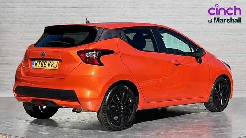 Begagnad Nissan Micra N-Connecta 100 HK (73 kW) 2019 Orange Halvkombi