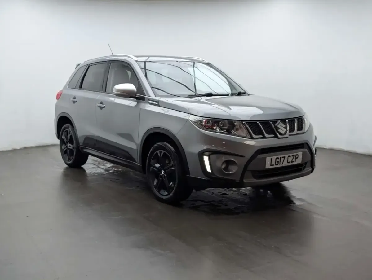 Used Suzuki Vitara 140 HP (102 kW) 2017 Grey SUV