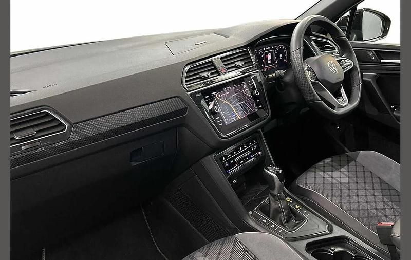 Used VW Tiguan Black Edition 150 HP (110 kW) 2024 Black SUV