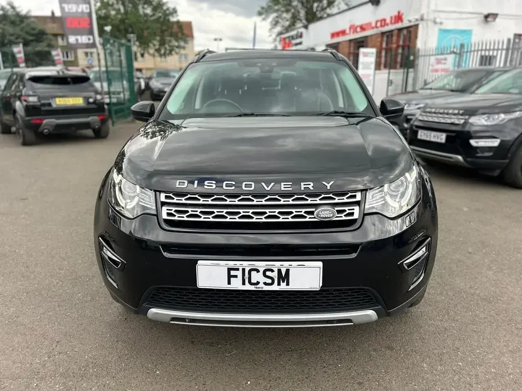 Used Land Rover Discovery 4 HSE 180 HP (132 kW) 2016 Black SUV