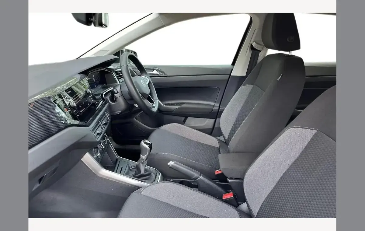 Used VW Polo Match 95 HP (69 kW) 2025 Black Hatchback