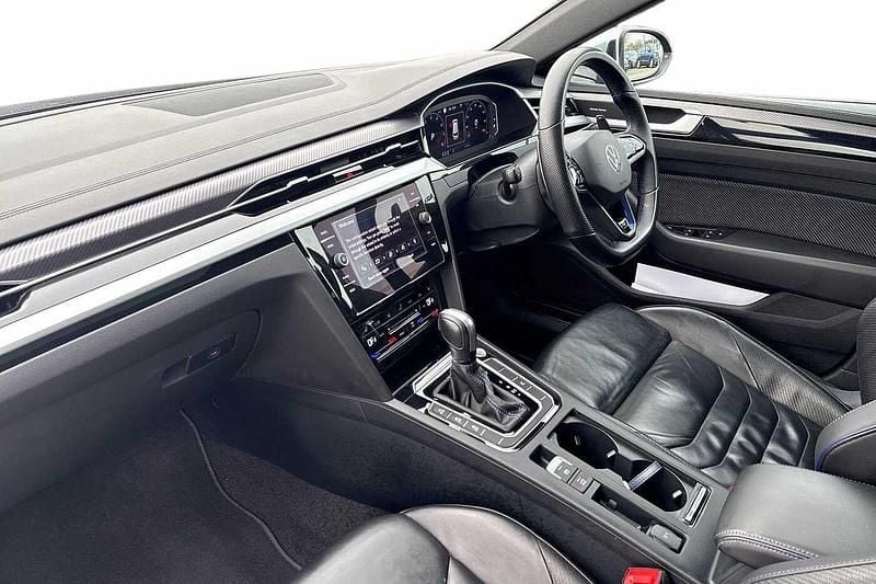 Usado VW Arteon R 320 HP (235 kW) 2023 Azul Carrinha