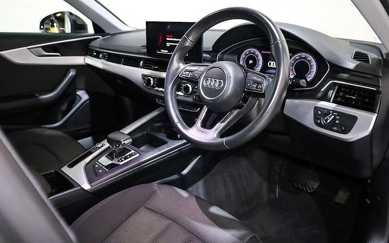 Used Audi A4 Design 150 HP (110 kW) 2023 Sedan