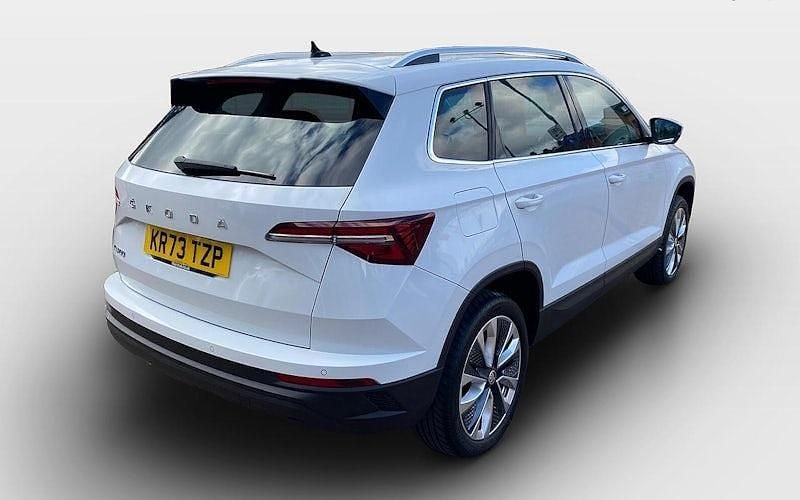 Used Skoda Karoq SE L 150 HP (110 kW) 2023 White SUV