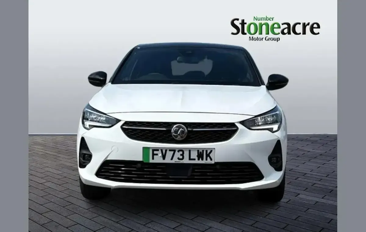 Used Vauxhall Corsa-e 98 kW (134 HP) 2023 White Hatchback
