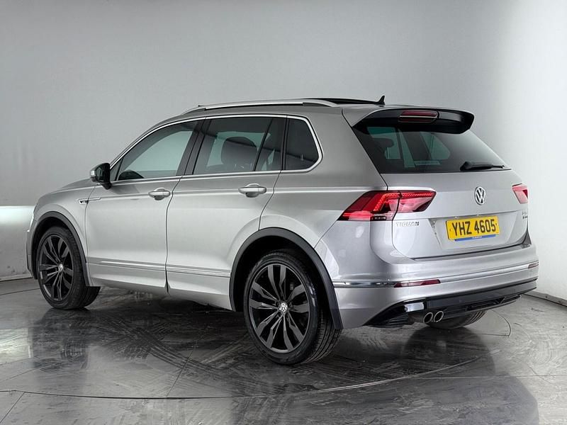 Used VW Tiguan R-line 150 HP (110 kW) 2018 Silver SUV