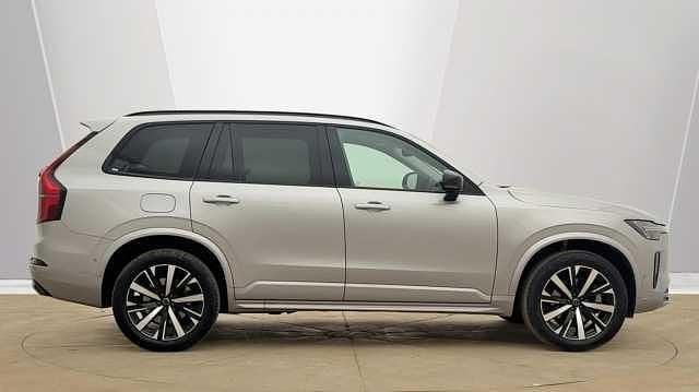 Used Volvo XC90 Plus 247 HP (181 kW) 2025 SUV