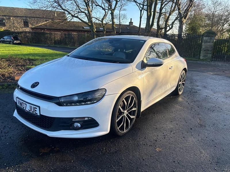 Used VW Scirocco R-line 140 HP (102 kW) 2012 White Coupe