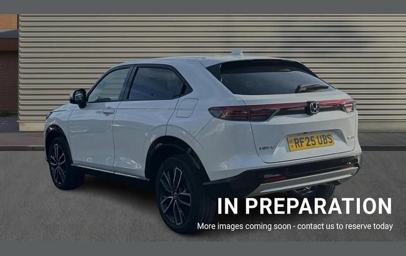 Used Honda HR-V Advance 128 HP (94 kW) 2025 White SUV