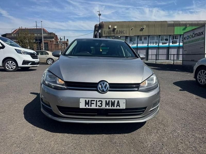 Begagnad VW Golf VII SE 2013 Silver Halvkombi