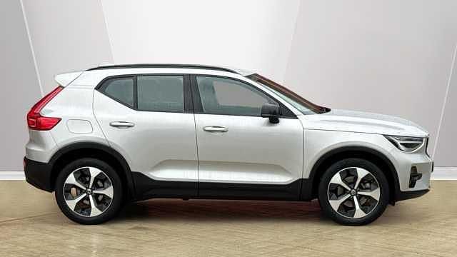 Used Volvo XC40 Plus 194 HP (142 kW) 2025 SUV