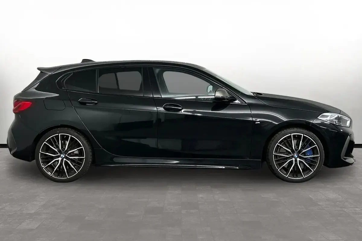Used BMW M135 Comfort Edition 302 HP (222 kW) 2023 Black Hatchback