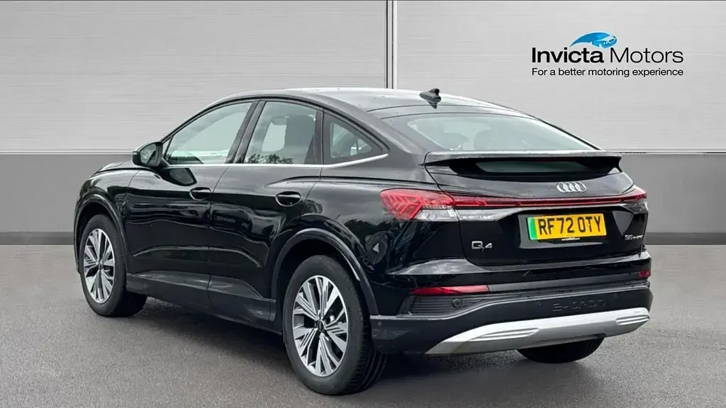 Used Audi Q4 e-tron Comfort 125 kW (170 HP) 2023 Mythos black metallic SUV