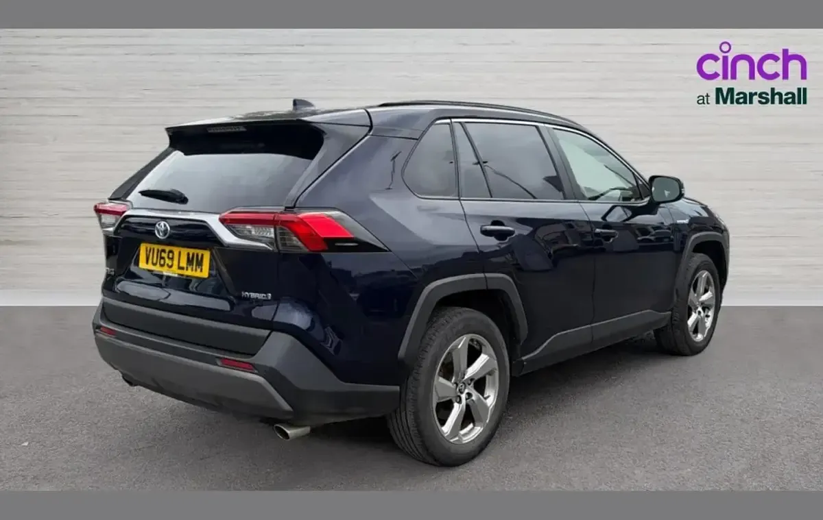 Used Toyota RAV4 Hybrid Design 214 HP (157 kW) 2019 Blue SUV
