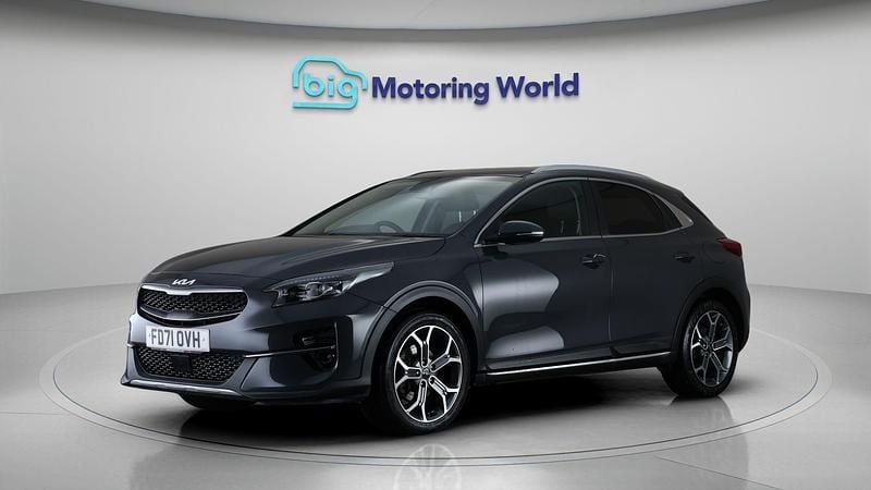 Used Kia XCeed 158 HP (116 kW) 2022 Grey SUV