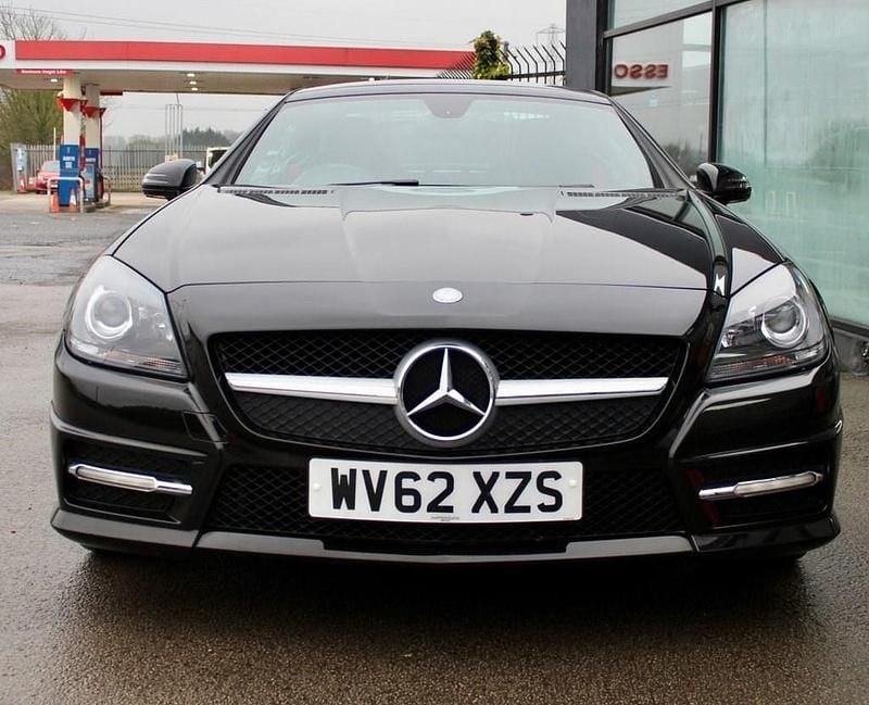 Used Mercedes SLK200 AMG 184 HP (135 kW) 2012 Black Cabriolet