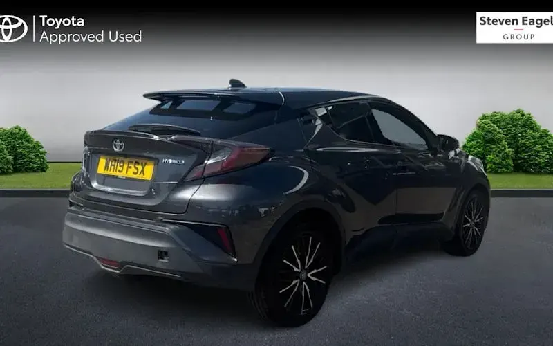 Used Toyota C-HR 122 HP (89 kW) 2019 SUV