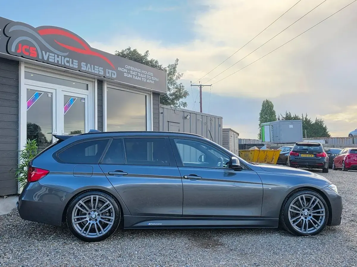 Used BMW 330 M Sport 254 HP (186 kW) 2013 Grey Estate