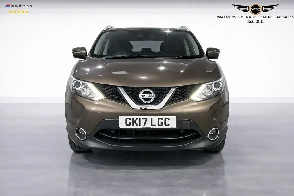 Begagnad Nissan Qashqai S 110 HK (80 kW) 2017 Brun SUV