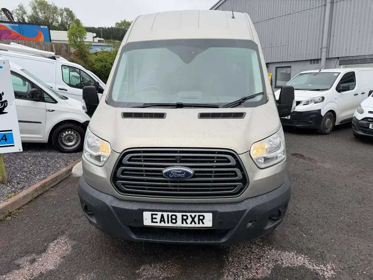 Used Ford Transit 130 HP (95 kW) 2018 Silver Van