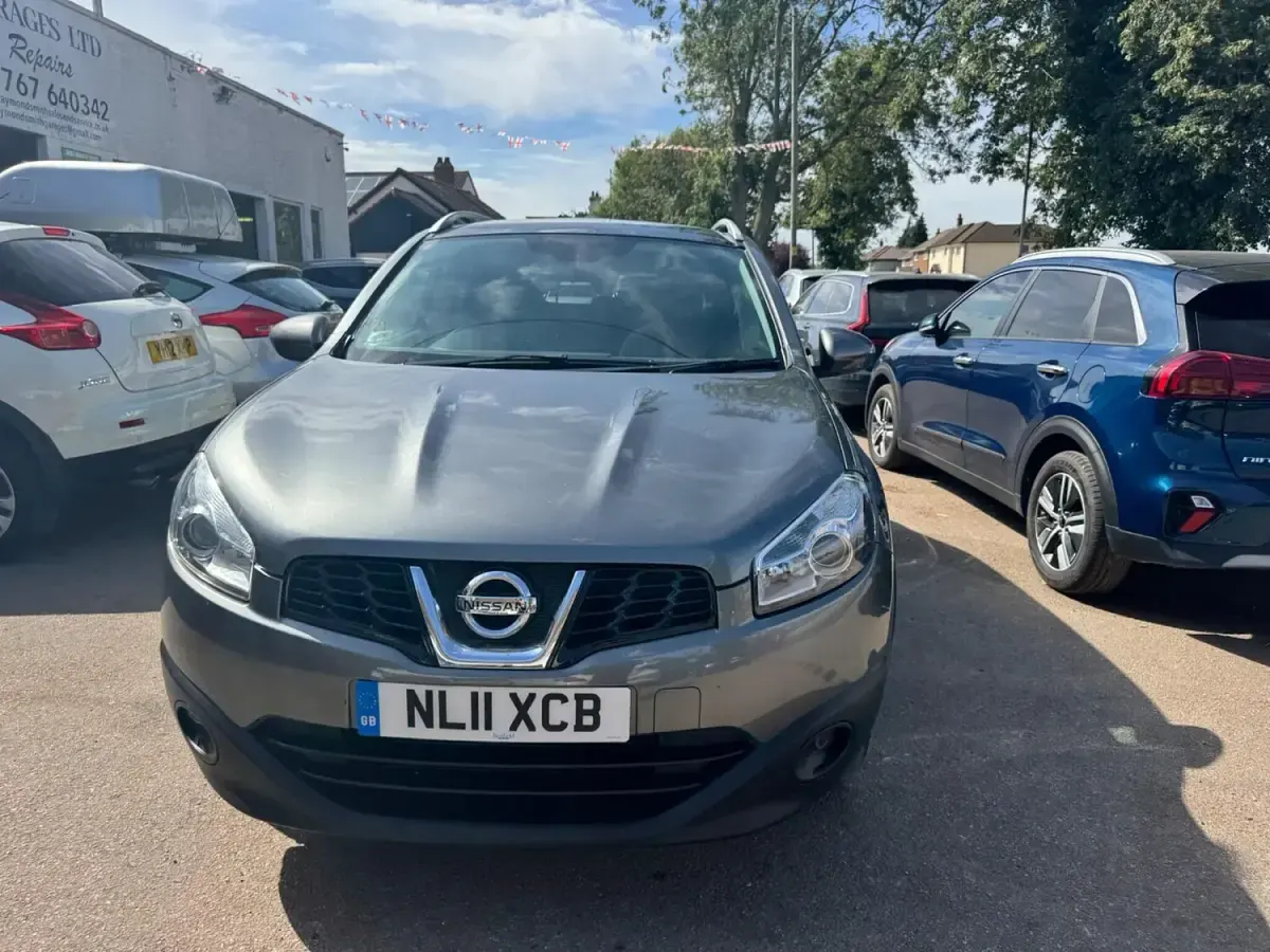 Used Nissan Qashqai N-TEC 110 HP (80 kW) 2011 Grey SUV