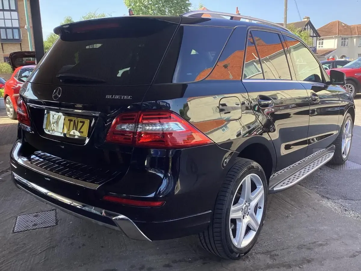Used Mercedes ML250 AMG line 2015 Black SUV