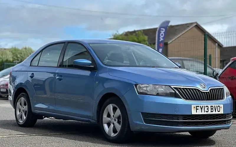 Used Skoda Rapid SE 122 HP (89 kW) 2015 Hatchback