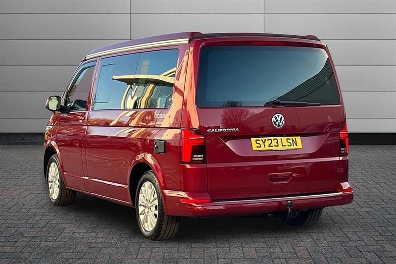 Used VW California California 150 HP (110 kW) 2023 Red Van