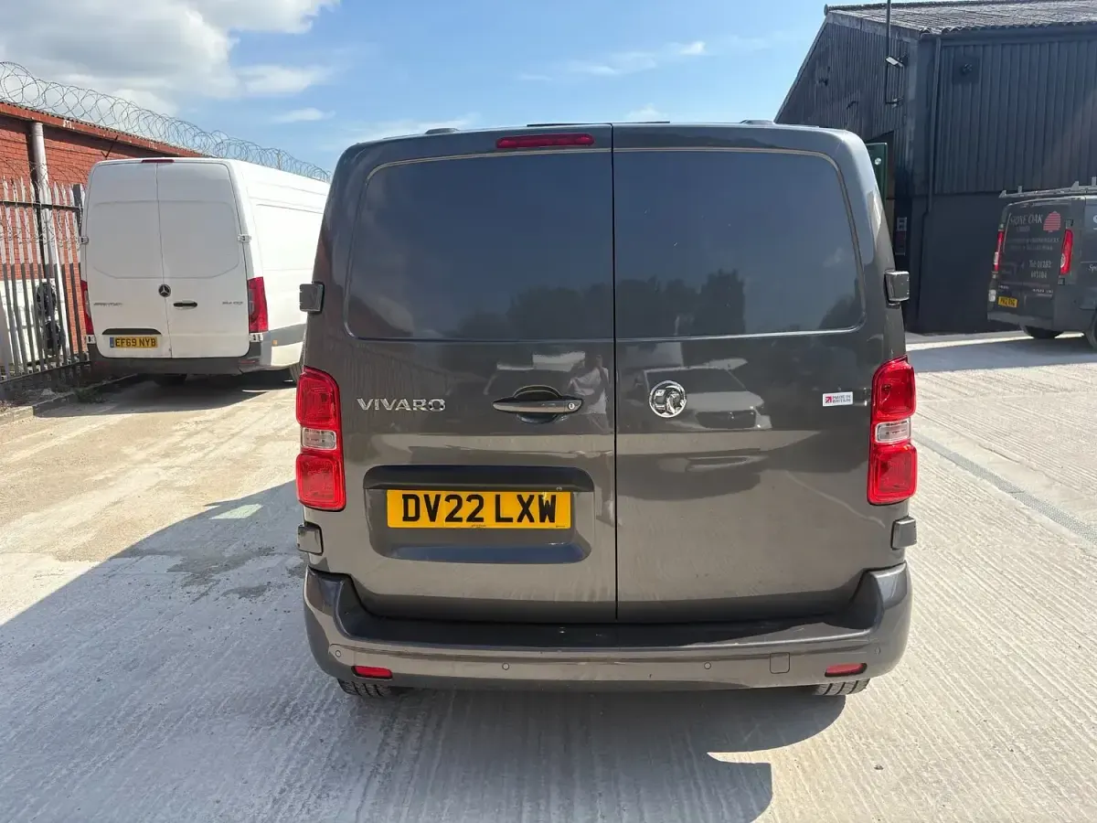 Used Vauxhall Vivaro Sportive 145 HP (106 kW) 2022 Grey MPV