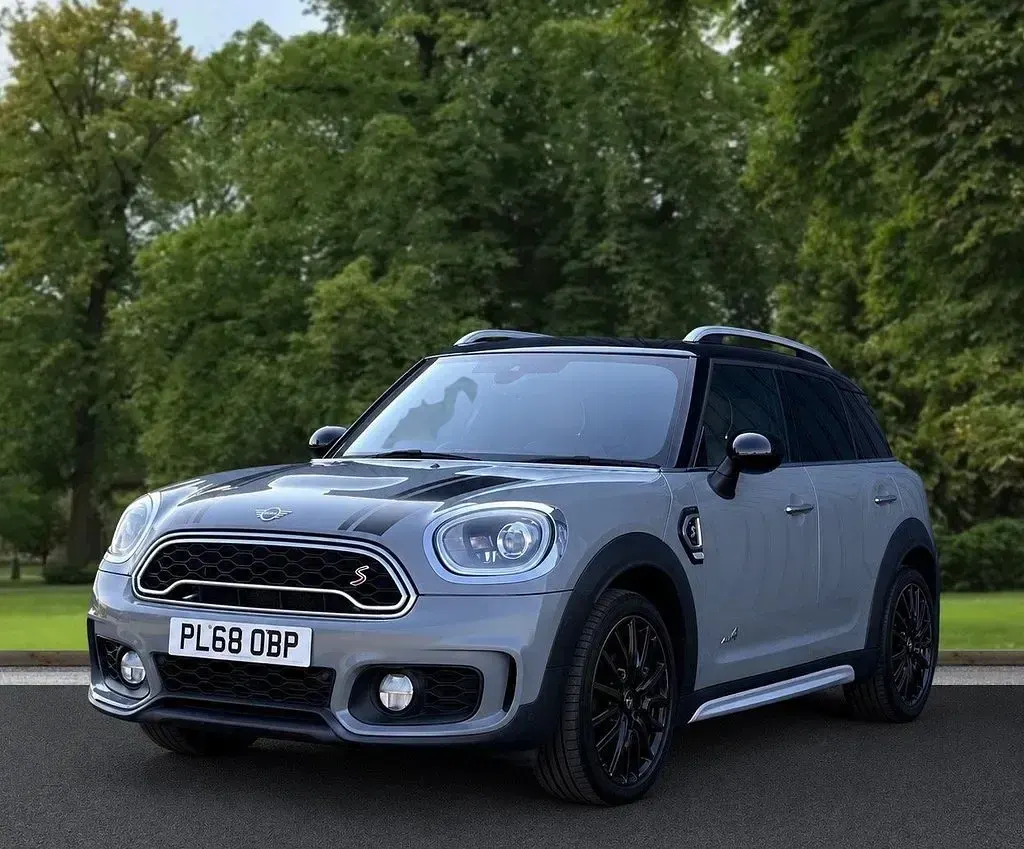 Used Mini Cooper SD 190 HP (139 kW) 2018 Grey Hatchback