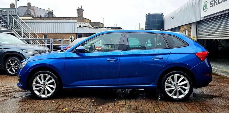Used Skoda 110 R SE L 81 HP (59 kW) 2022 Race blue metallic Estate