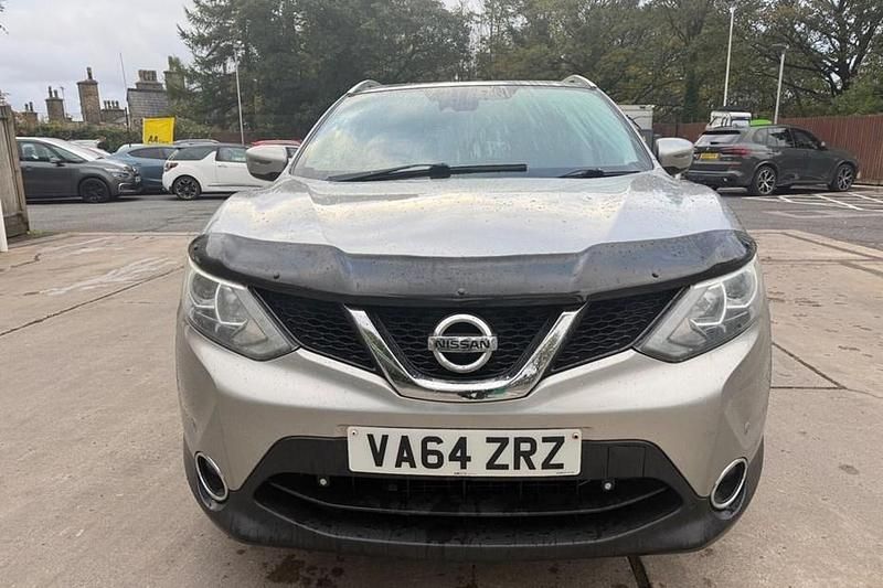 Silver Used 2015 Nissan Qashqai Acenta+ SUV | £4,550 (Good price) - Image 1/1