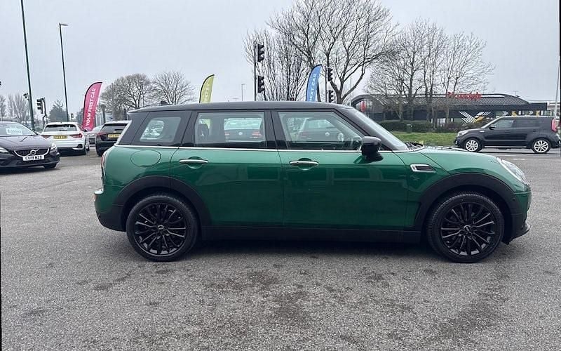 Used Mini Cooper Clubman Classic 136 HP (100 kW) 2022 Green Estate